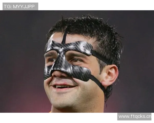 面具足球明星的真实身份揭秘与背后的故事分析 面具足球明星的真实身份揭秘与背后的故事分析